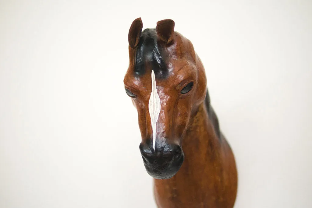 Leather Horse Mount