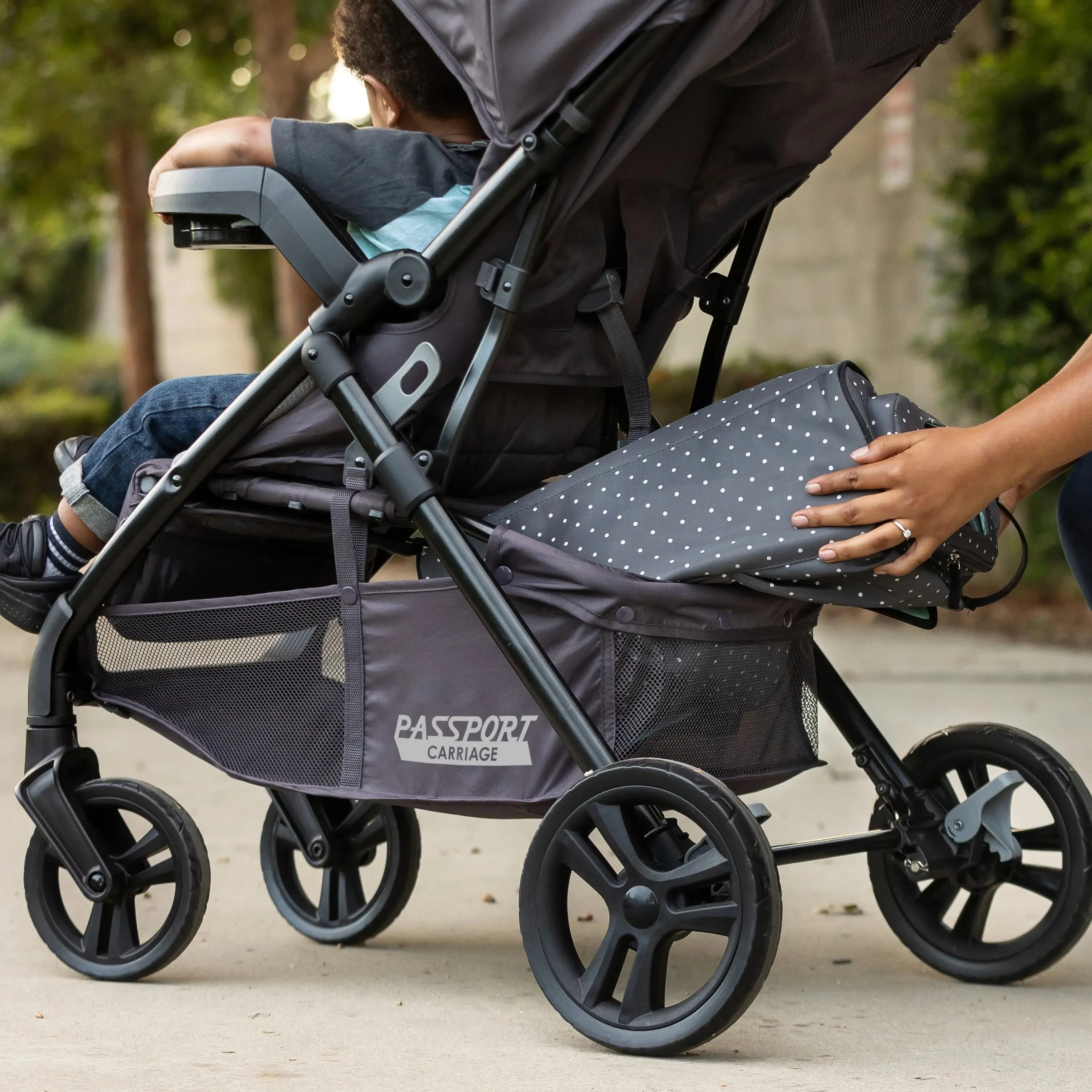 Passport® Carriage Stroller Travel System with EZ-Lift™ Infant Car Seat